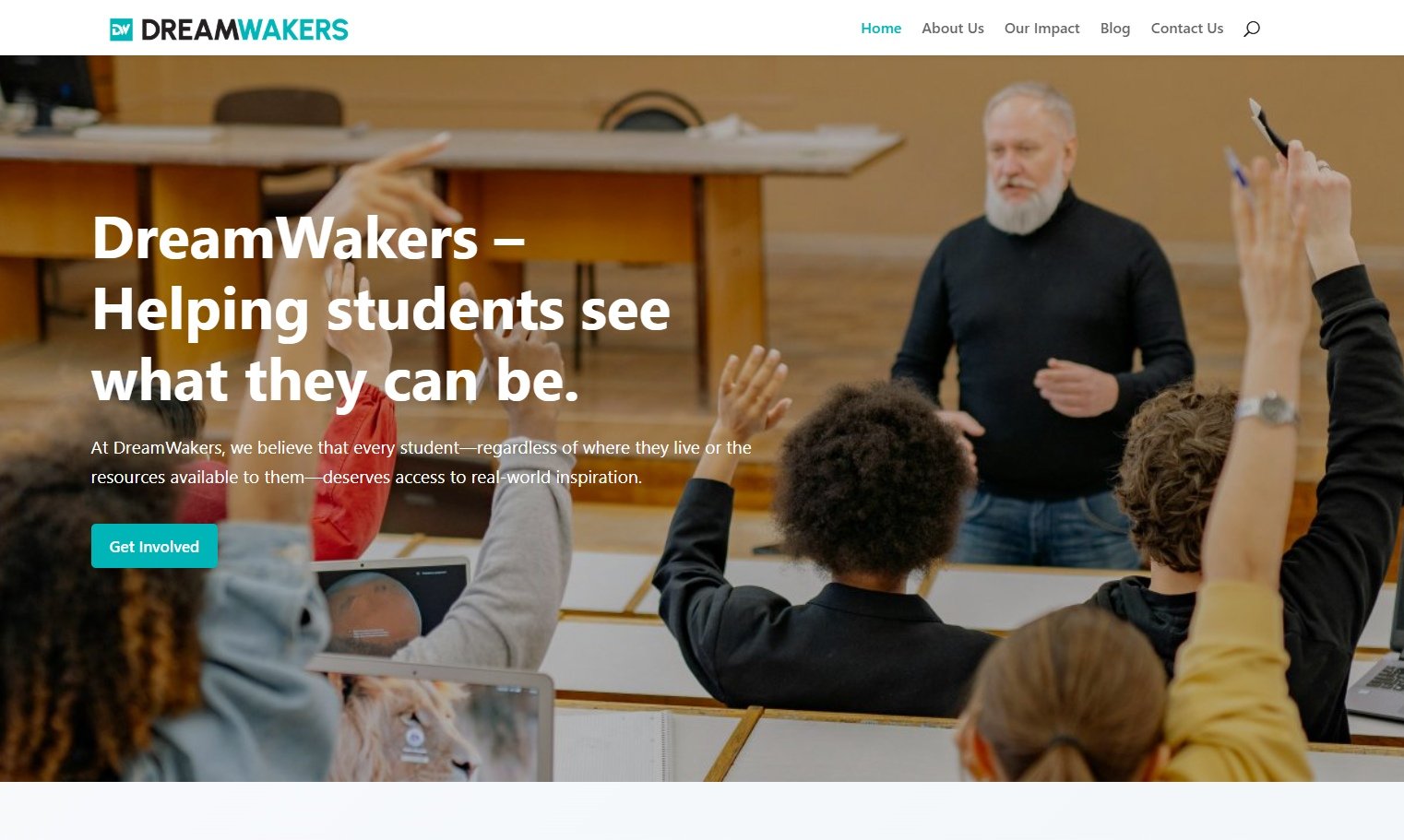 DreamWakers educational platform website screenshot